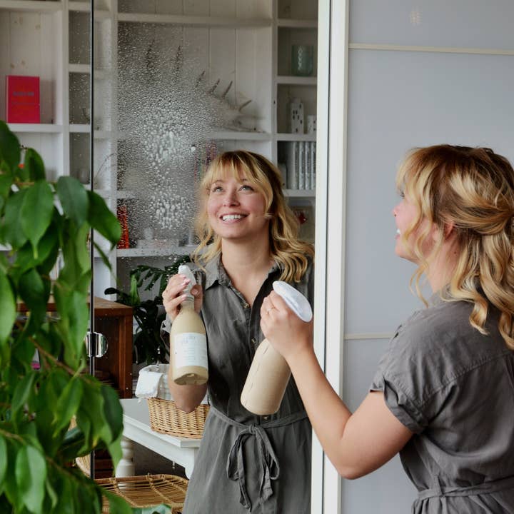 Oli & Ely - Wholesale Glass Cleaner - Glass cleaner | Forest Meadow1