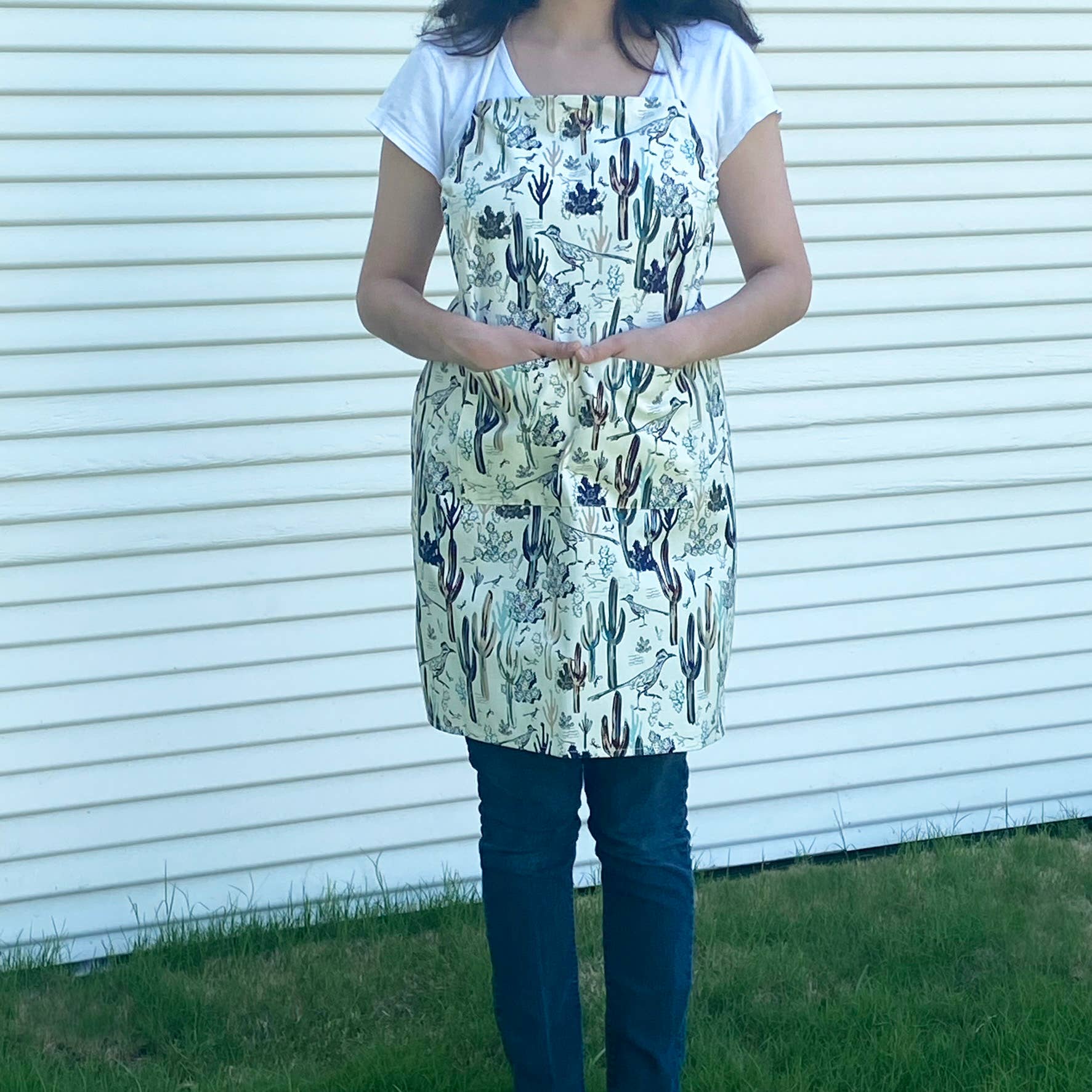 Cher the Fire - Wholesale Apron - Cotton Apron, Southwest Roadrunners5