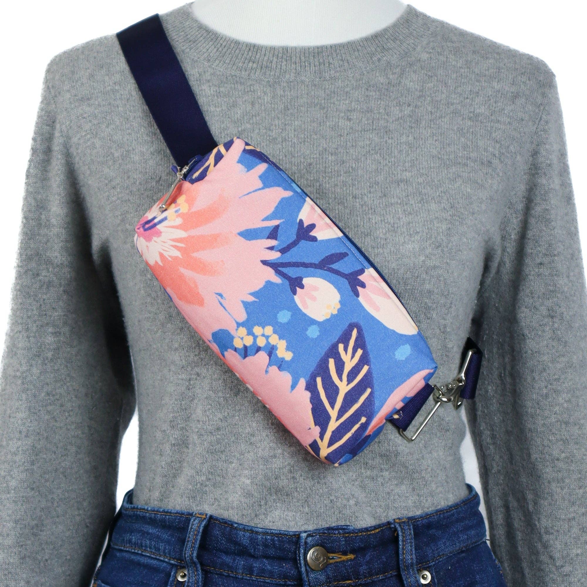 Crosscut Sewing Co. - Wholesale Belt Bag - Women's - Belt Bag Sewing Kit - Supplies, Printed Pattern and Video Tutorial42