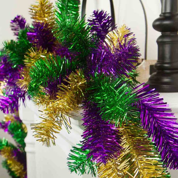 Factory Direct Craft – wholesale Party hat/crown – 9' Large Mardi Gras Tinsel Garland