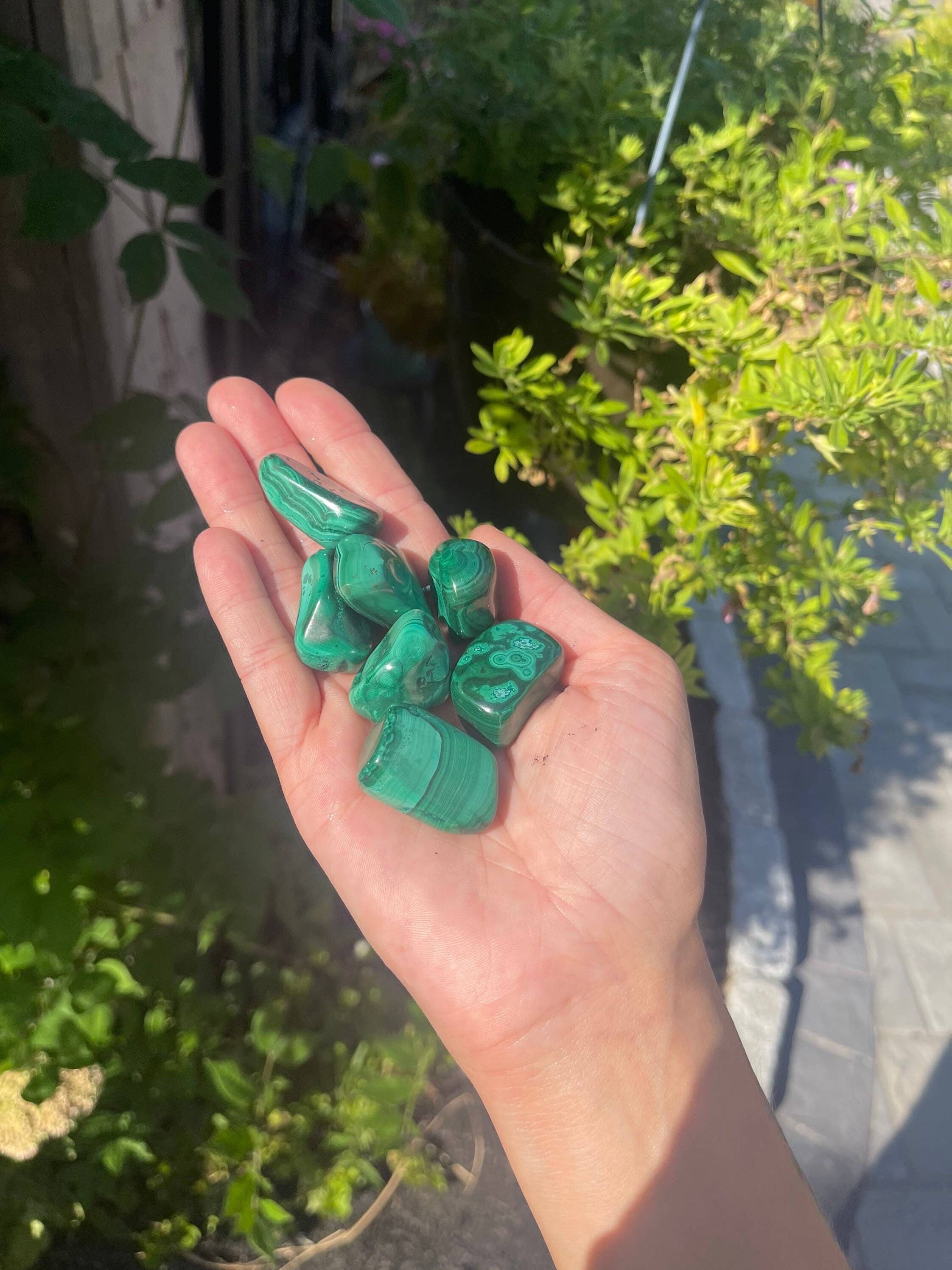 Tumbledshop – Großhandel Spiritueller Stein/Kristall – Trommelstein aus Malachitkristall, Chakra-Stein, Manifest7