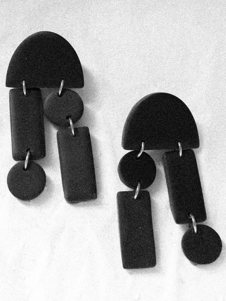 Prøve 06 — Hangman for engroshandel hos Uh-Huh Design Studio