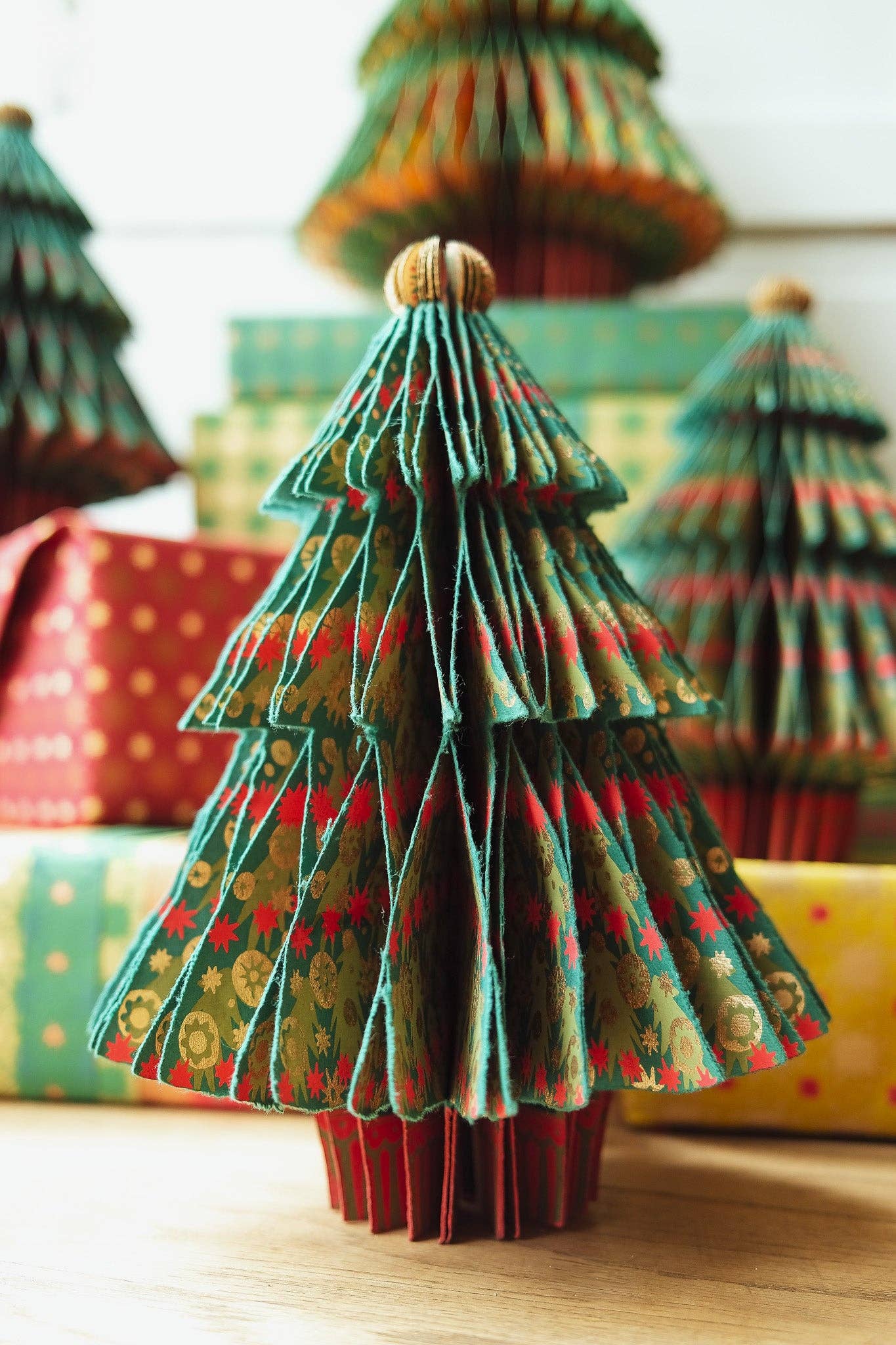 East End Press - Wholesale Christmas Decoration - Fir Tree Honeycomb9