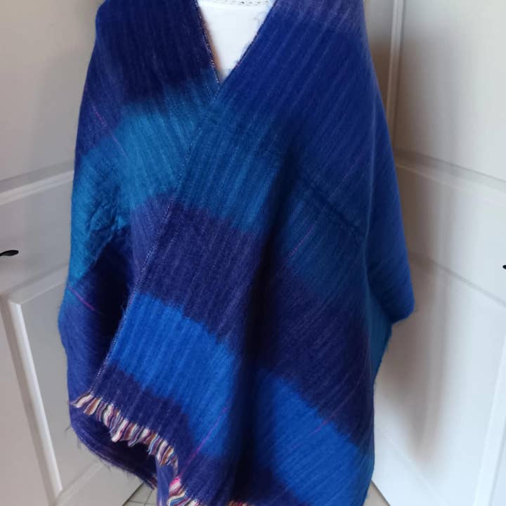 Treasure of ANDES - Wholesale Wrap - Women's - ORDER of 50 Handmade ALPACA Blend SHAWLS from ECUADOR 3