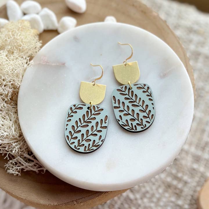 Wicket Goods - Wholesale Dangle Earrings - Satus | Desert Sage