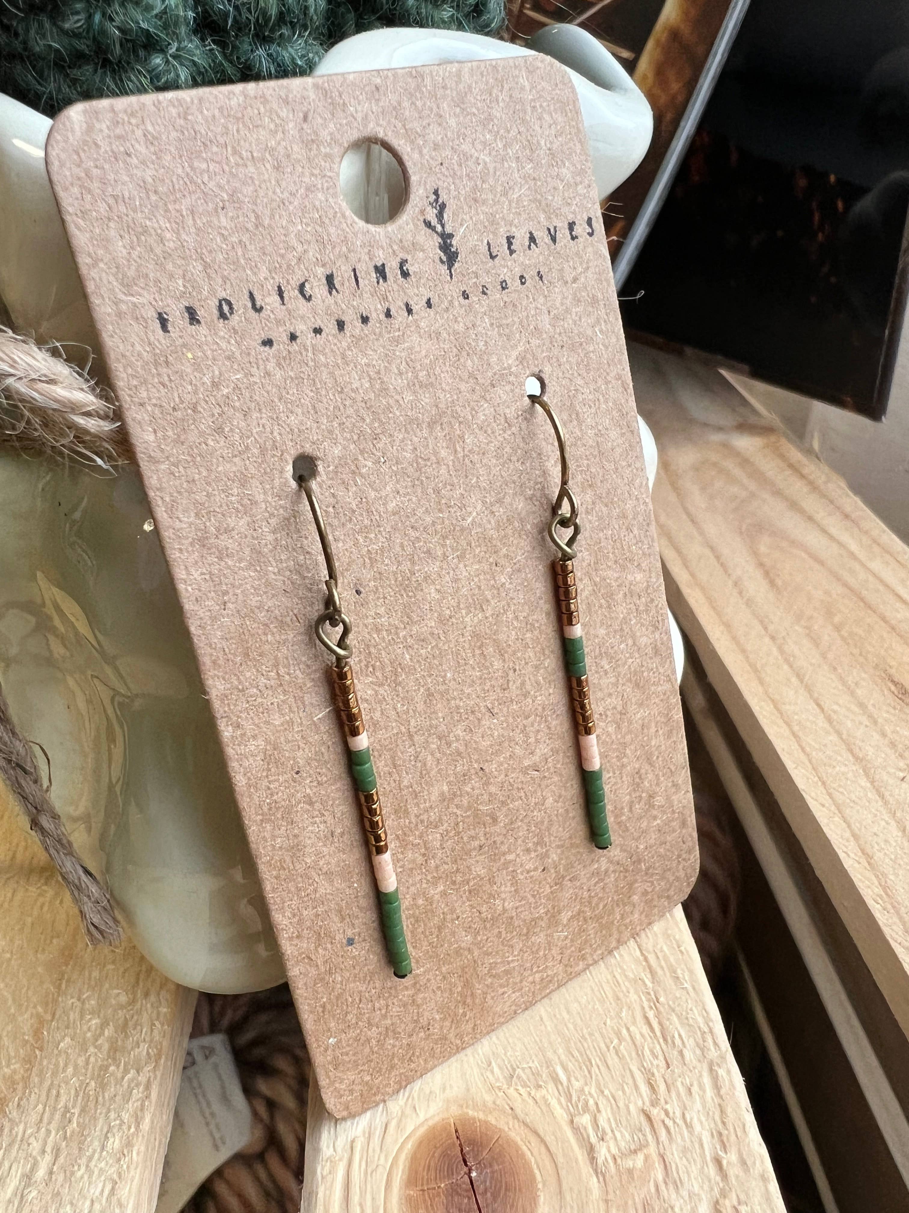 Frolicking Leaves - Vente Boucles d'oreilles pendantes - Une promenade en forêt - Bronze4