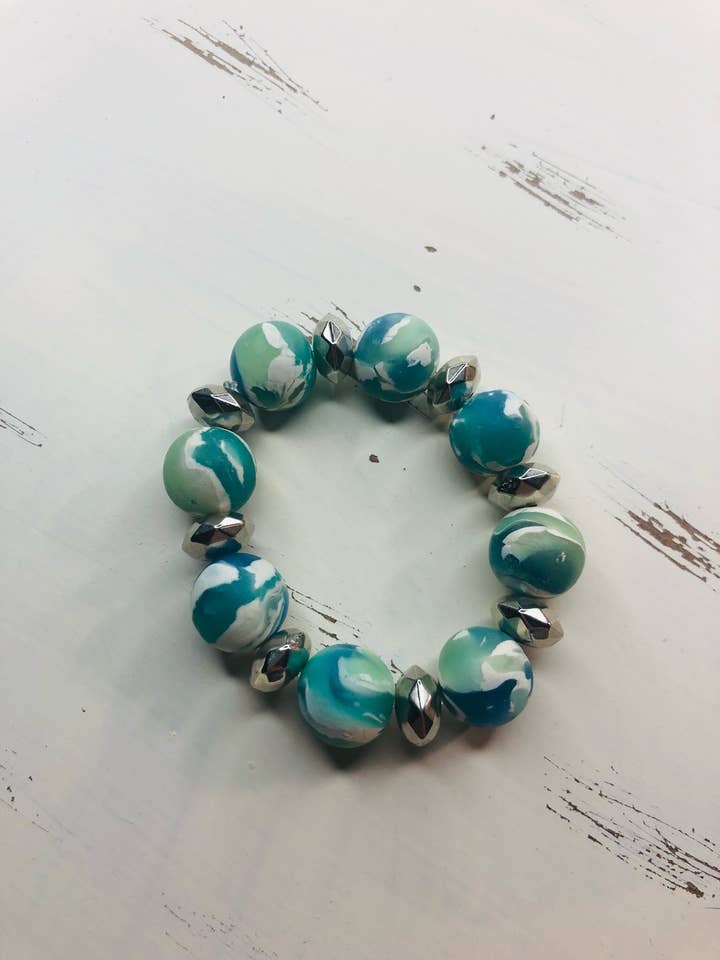 Child Sized Braclet for wholesale by Buzzy bee clay