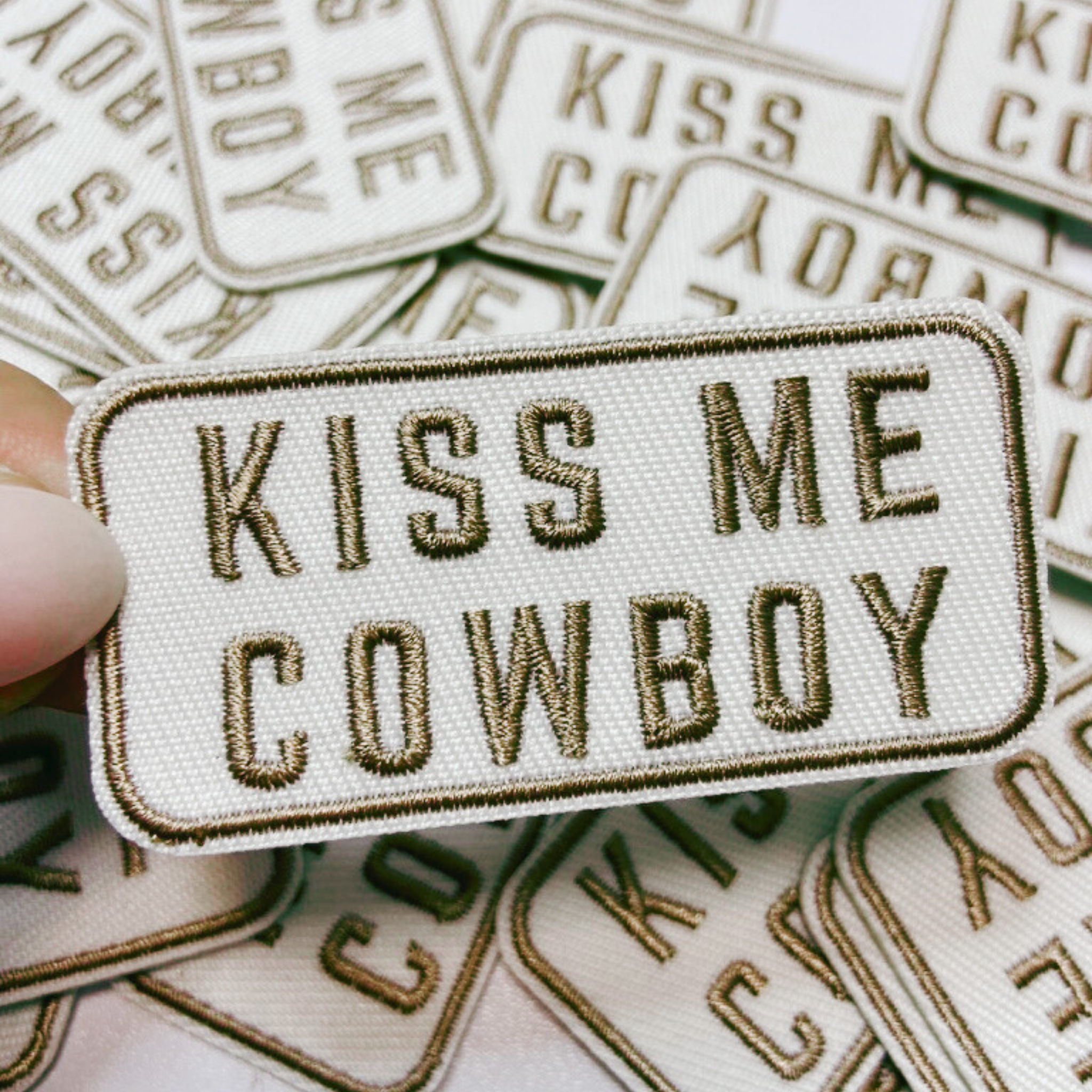 TEELUX - Wholesale Patch - 2.5" Kiss Me Cowboy -  Embroidered Hat Patch1