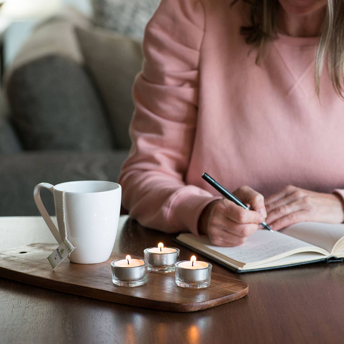 GoodLight Natural Candles - Wholesale Theelichtjes - Ongeparfumeerde theelichtkaarsen | Doos met 6 stuks1