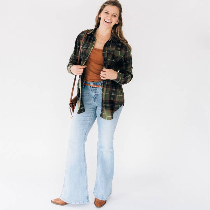 HAHA MAMA Clothing - Wholesale Button Down Shirt - Unisex - Lightweight Green Flannel - Adult4