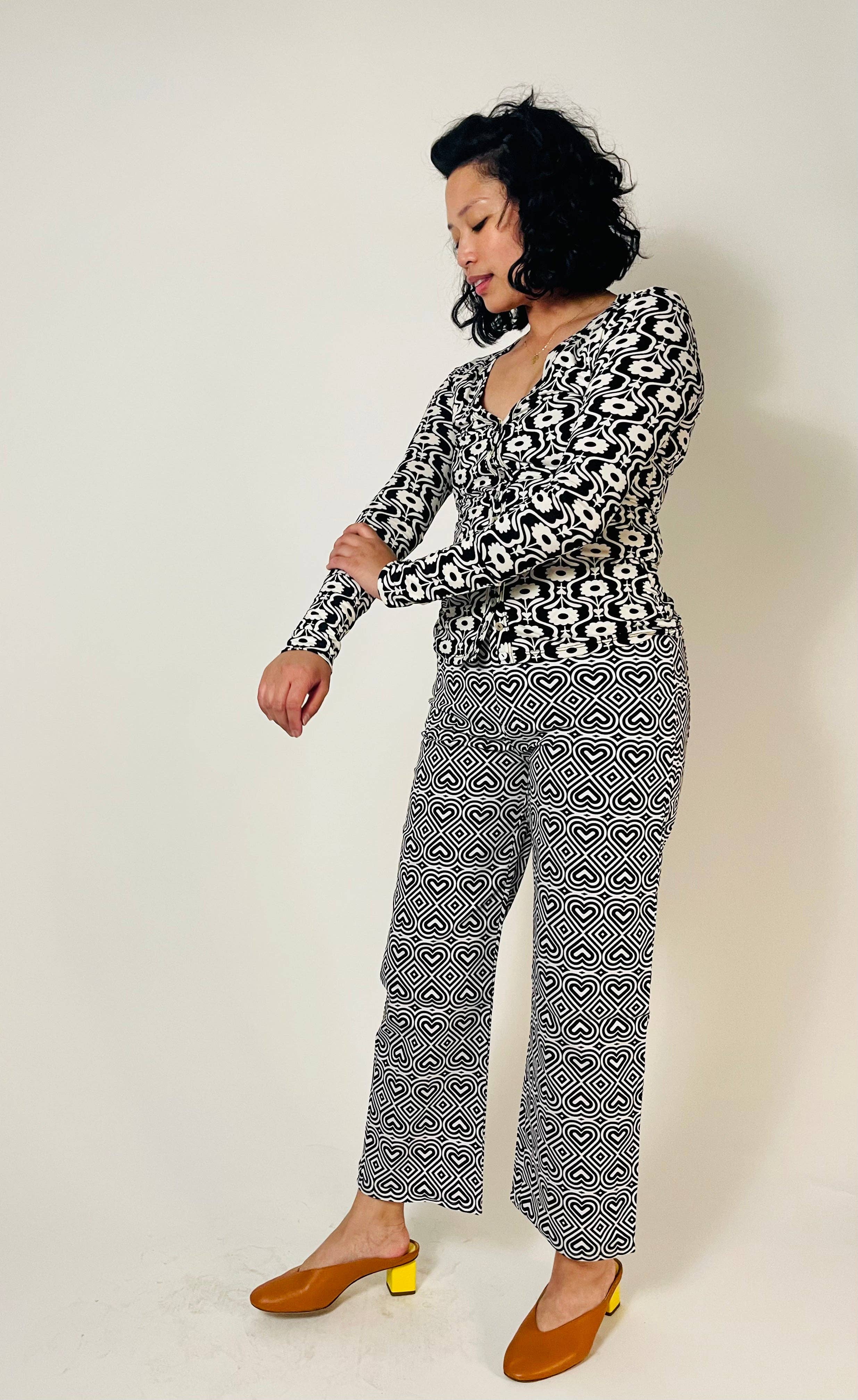 Altar - Wholesale Dress - Women's - Zora Cardigan in Deco Floral2