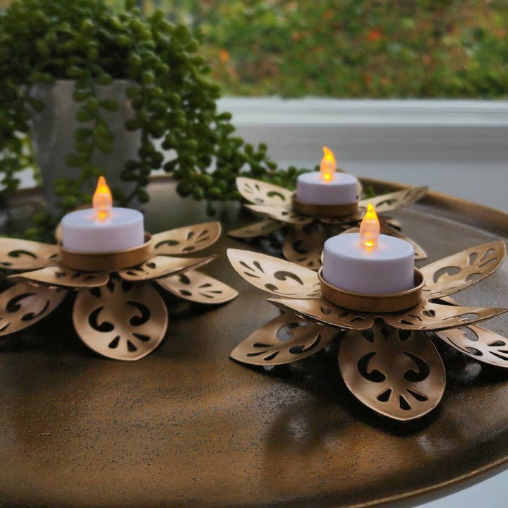 Modi Toys - Wholesale Candle Holder - Lotus Brass Diya for Diwali4