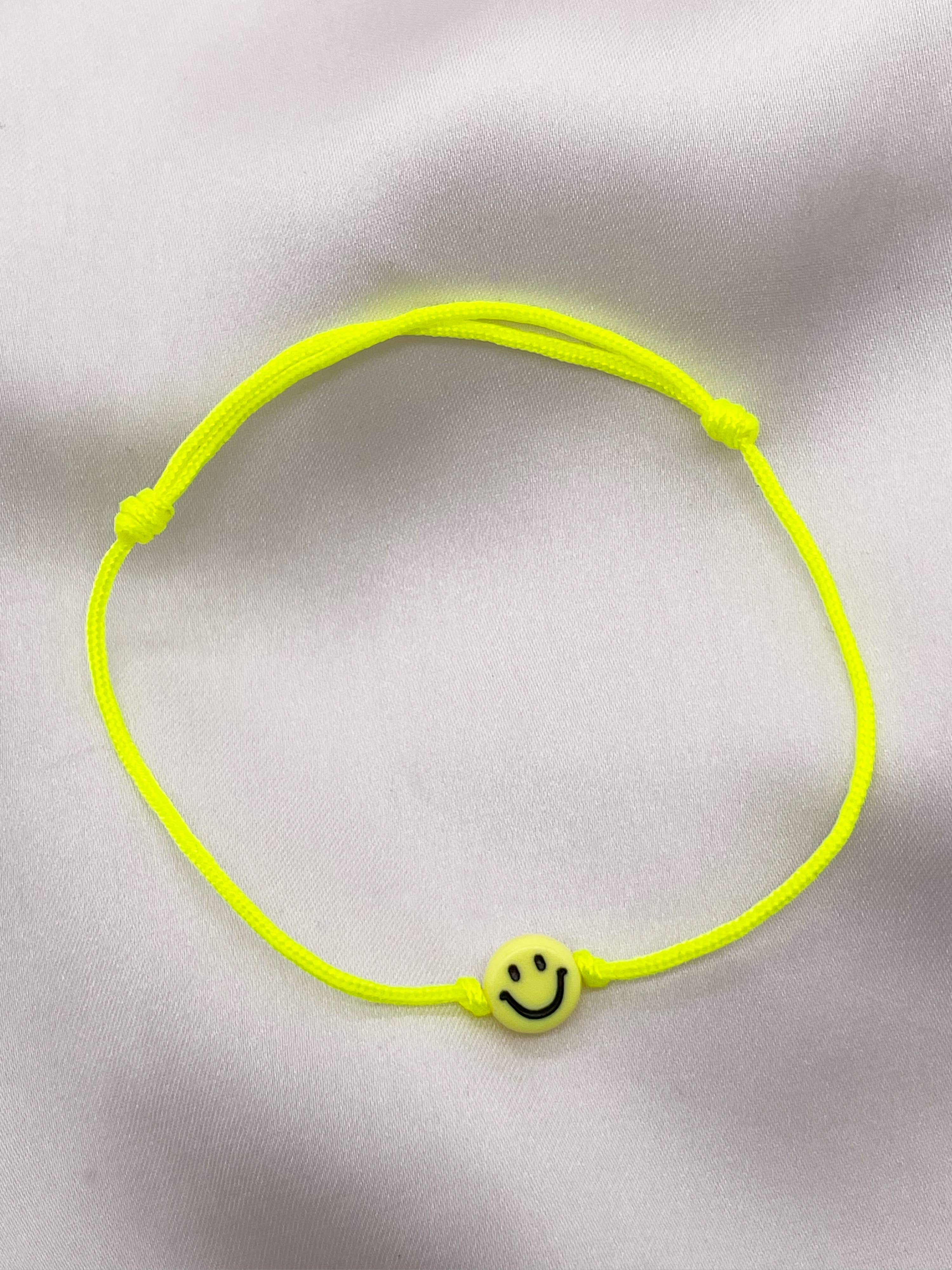 GLAM & GLORY Jewels made with love - Wholesale Woven/Braided Bracelet - Smile thong bracelet4