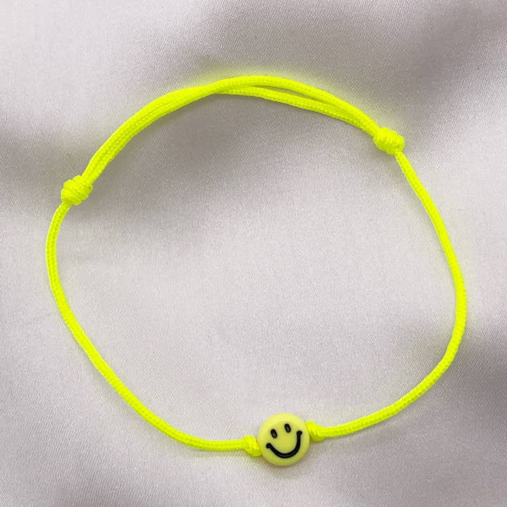 GLAM & GLORY Jewels made with love - Wholesale Woven/Braided Bracelet - Smile thong bracelet4