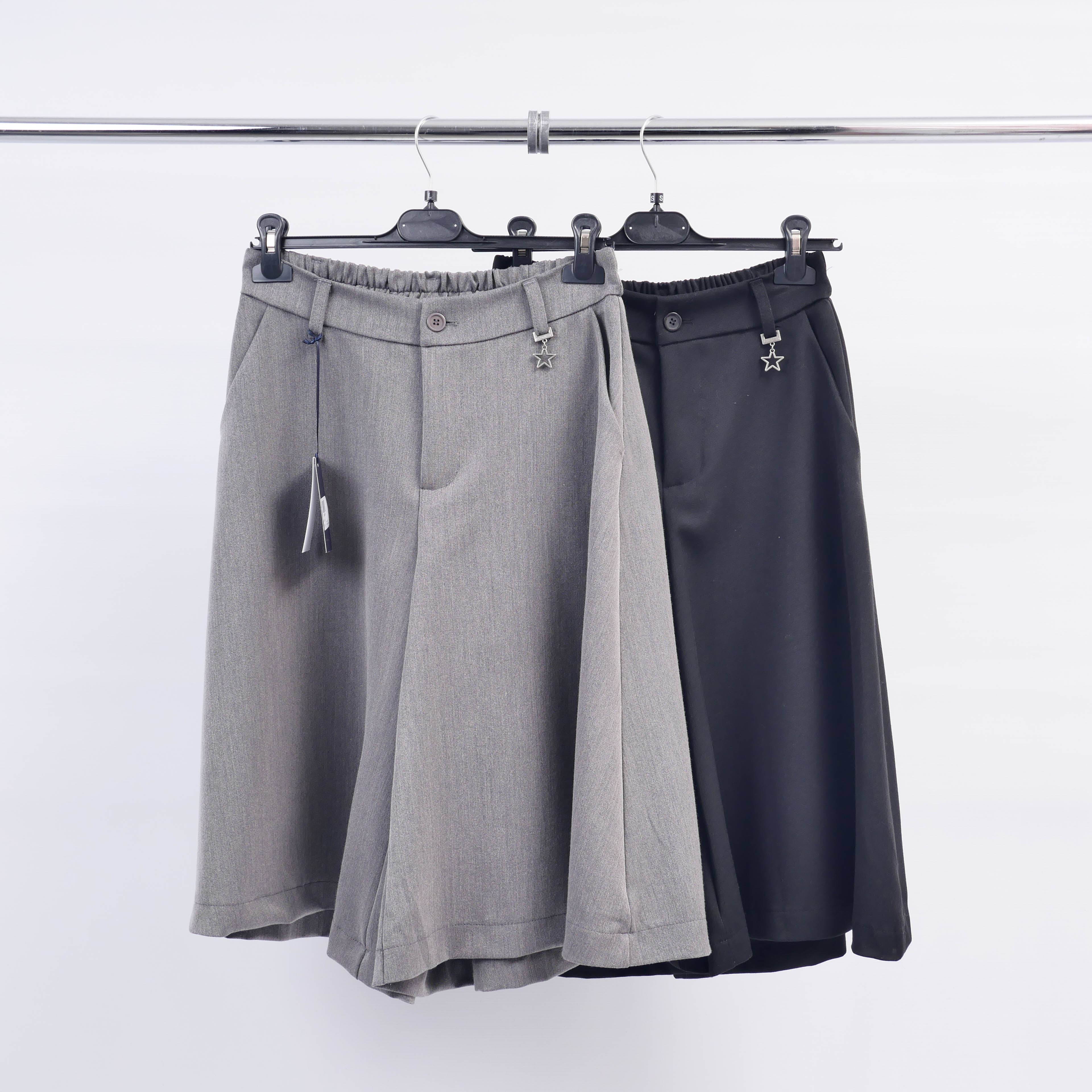 Cecile Wang - Wholesale Skirt - Women's - Wide Bermuda culotte skirt CVA8247182