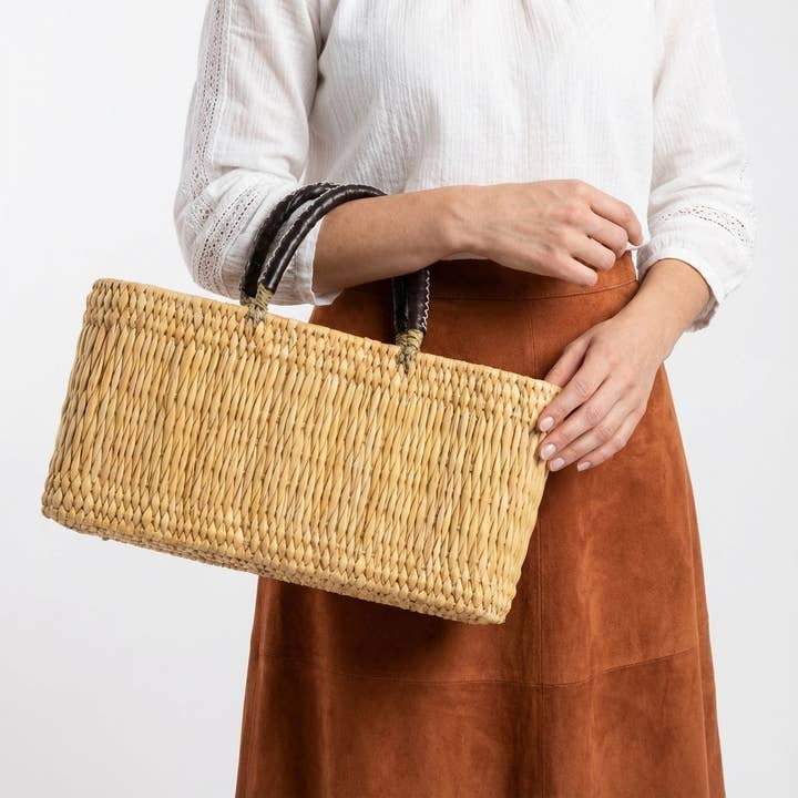 Flettet kurv af siv - Opbevaringstaske med læderhåndtag for engroshandel hos Melecraft