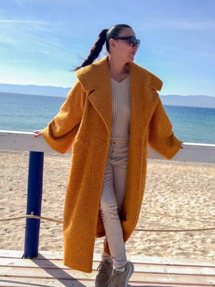 Loose Winter Coat SIRI for wholesale by EUG fashion