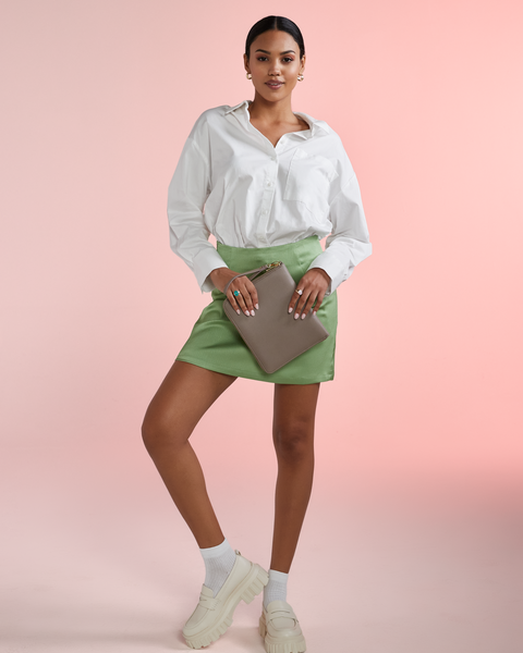 Logo Free Clothing – wholesale Pouch – Unisex – BagBase Boutique Travel/Tech Organiser | Tablet Case | Faux Leather | 5 Colours | One Size5