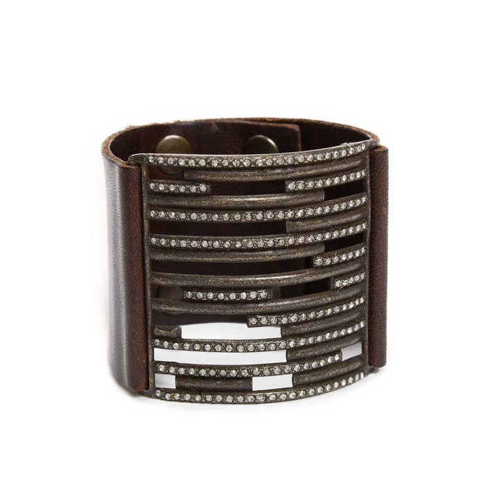 Rebel Designs Accessories – wholesale Manschettarmband – Brett metallkristallfodrat läderarmband