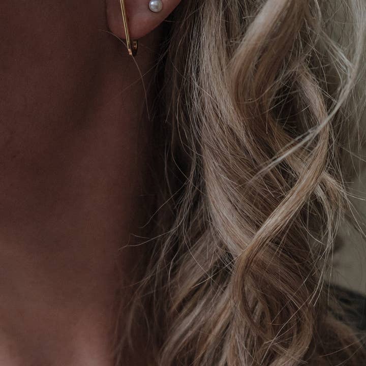 Atelier Clash - Wholesale Single Earring - Earhugger earring5