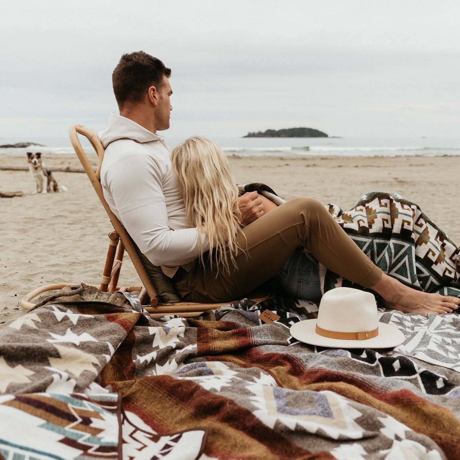 Wylde Brigade – Großhandel Überwurfdecke – Cotacachi Azteken Wende-Decke13