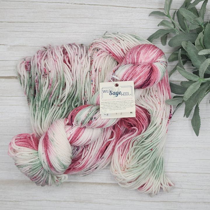 Prado de Morangos - DK — Tingir por Encomenda por atacado de Wild Sage Wool