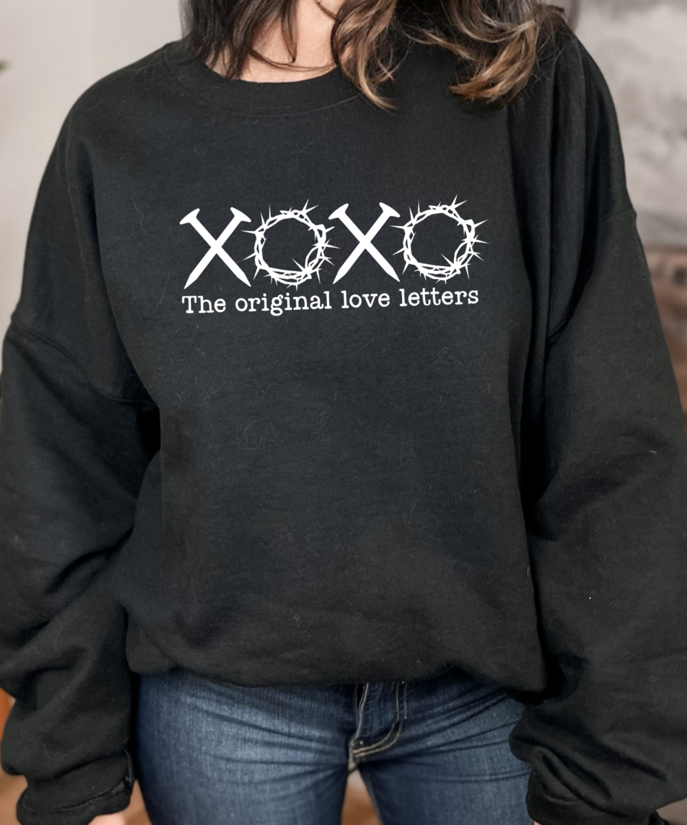 Desert Raine - Wholesale Graphic Sweatshirt - Women's - XOXO The Original Love Letters - Crewneck Sweatshirt0