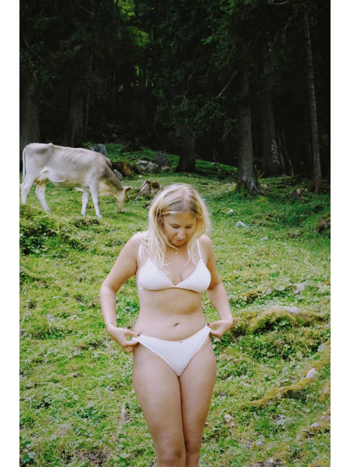 Troo. – wholesale Underwear – Women's – Pink Bamboo Triangle Bralette3