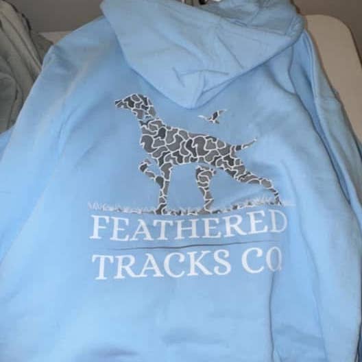 Caccia al cane mimetico per la vendita all'ingrosso da parte di Feathered Tracks Co.