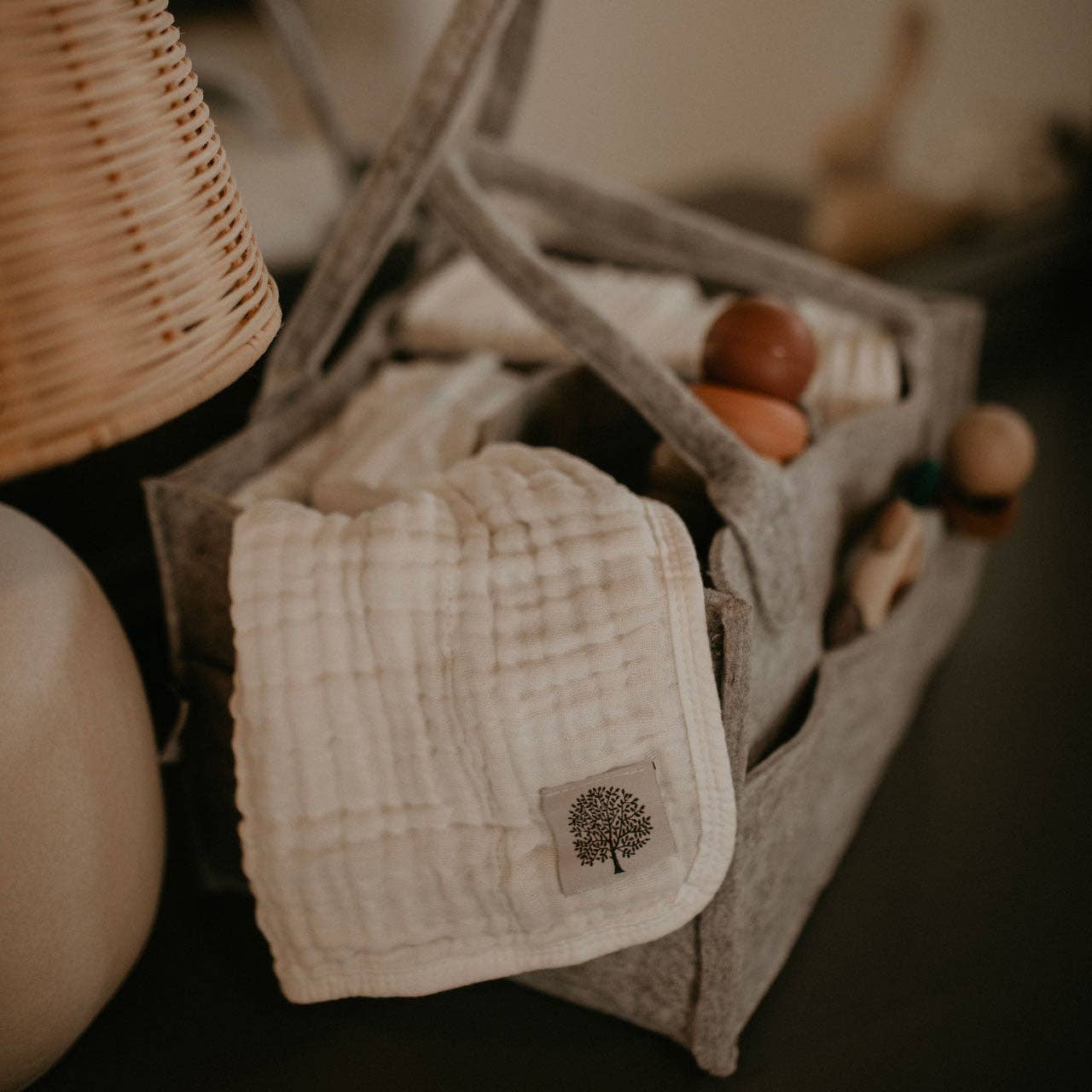 Parker Baby Co. - Wholesale Burp Cloth Set - Baby - White Set - Muslin Burp Cloths (4 Pack)7