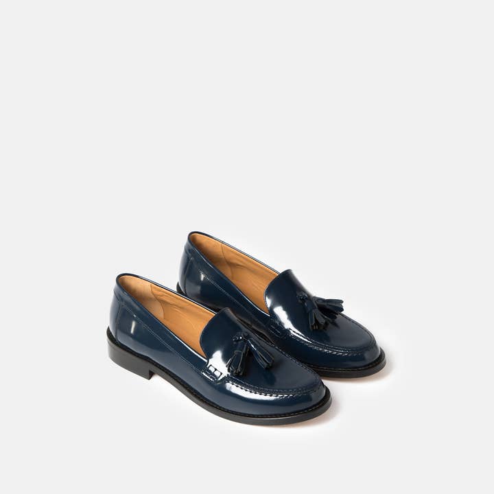 Penny Loafer (710513-48) and other Purchase Wholesale pablo hundefutter. Free Returns & Net 60 Terms on Faire trending on Faire.