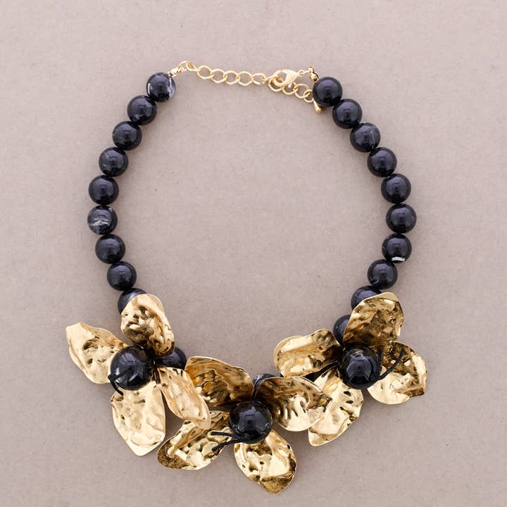 Sonata - Wholesale Snap Jewelry - Metal Bead Flower Choker