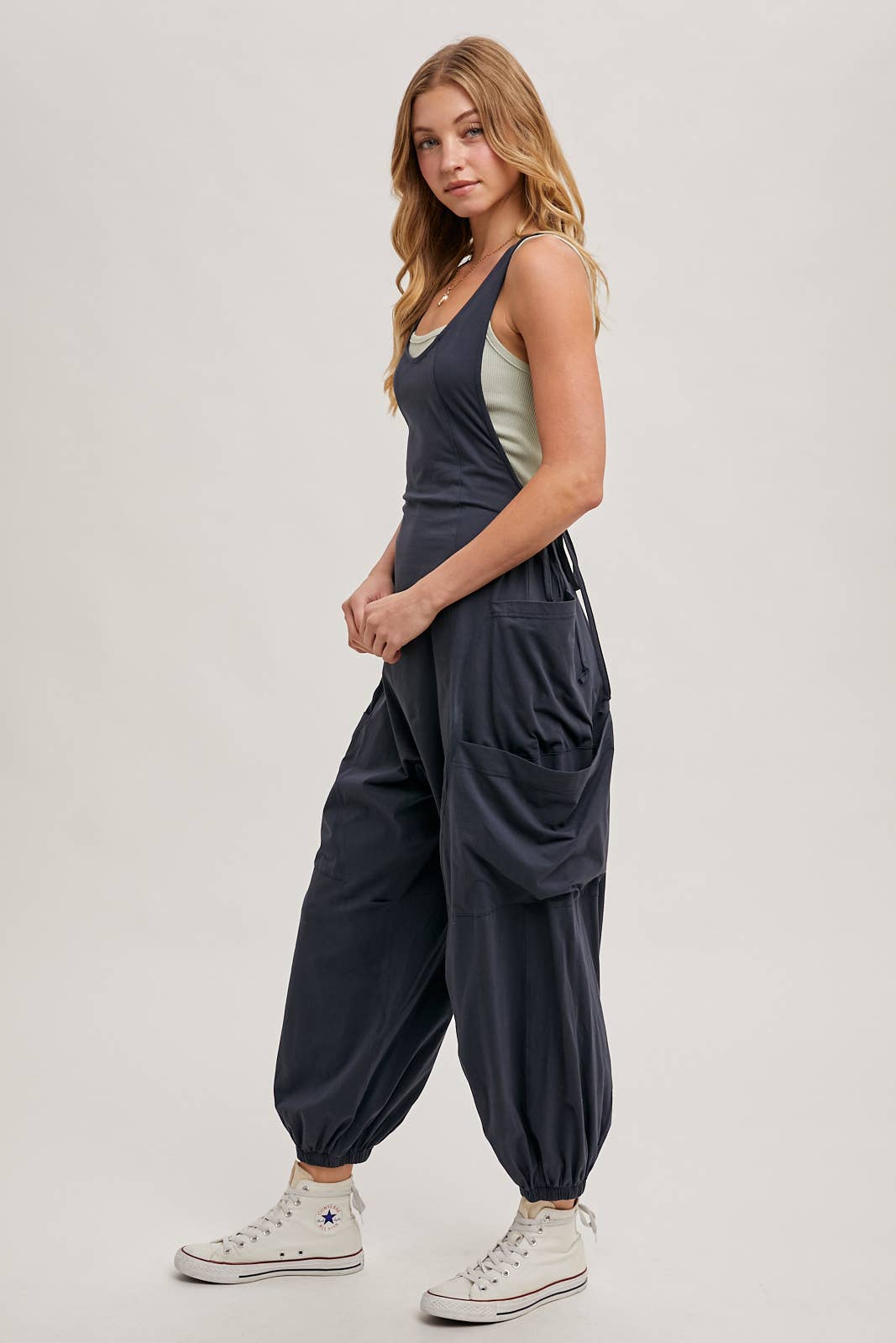 Bluivy - Wholesale Jumpsuit - Women's - RELAXED FIT BEGGY PANTS JUMPSUIT WITH POCKETS1
