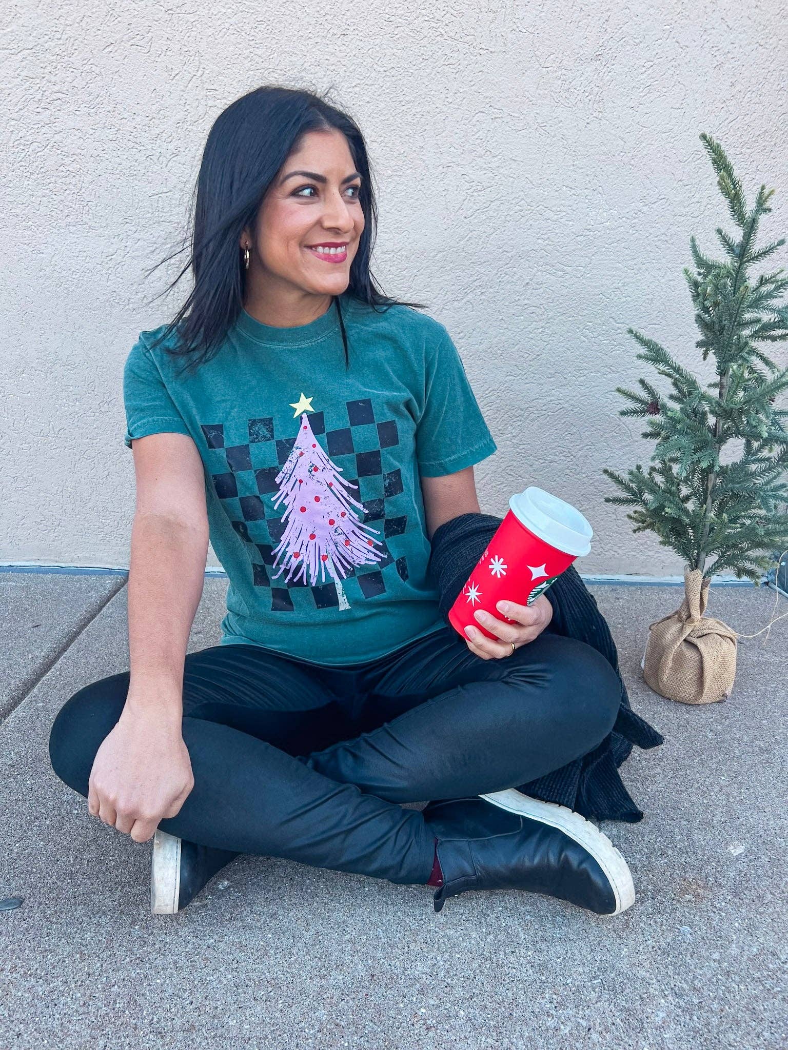 Southern Babe Wholesale - Wholesale T-Shirt (Graphic) - Women's - CHECKERED PINK CHRISTMAS TREE TEE (BLUE SPRUCE)