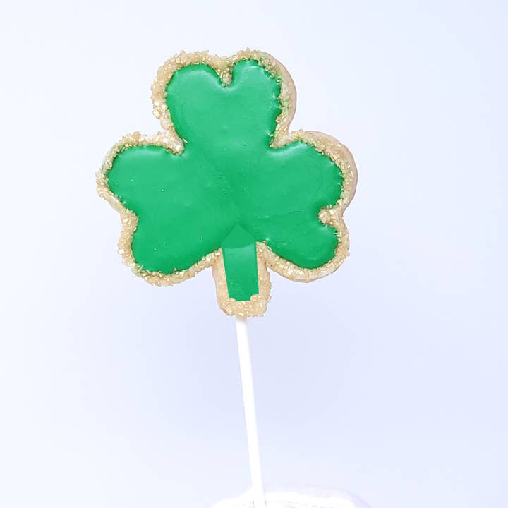 St. Patrick's Day Shamrock Cookie Pop für den Großhandel von Wild Angel Treats, LLC