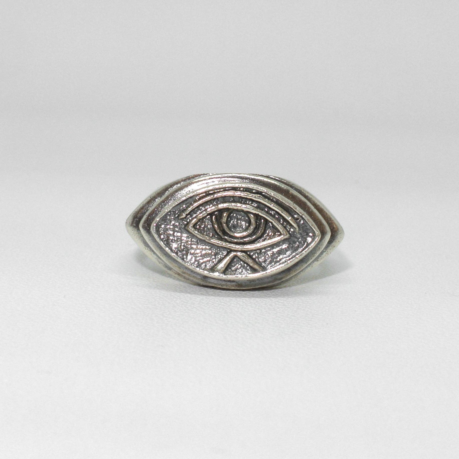 Bahagia - Wholesale Signet Ring - Horus Signet Ring - Silver0