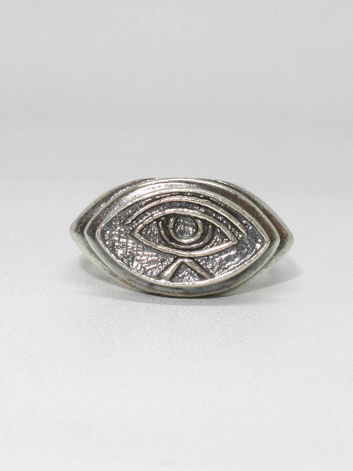 Horus Signet Ring - Silver for wholesale by Bahagia