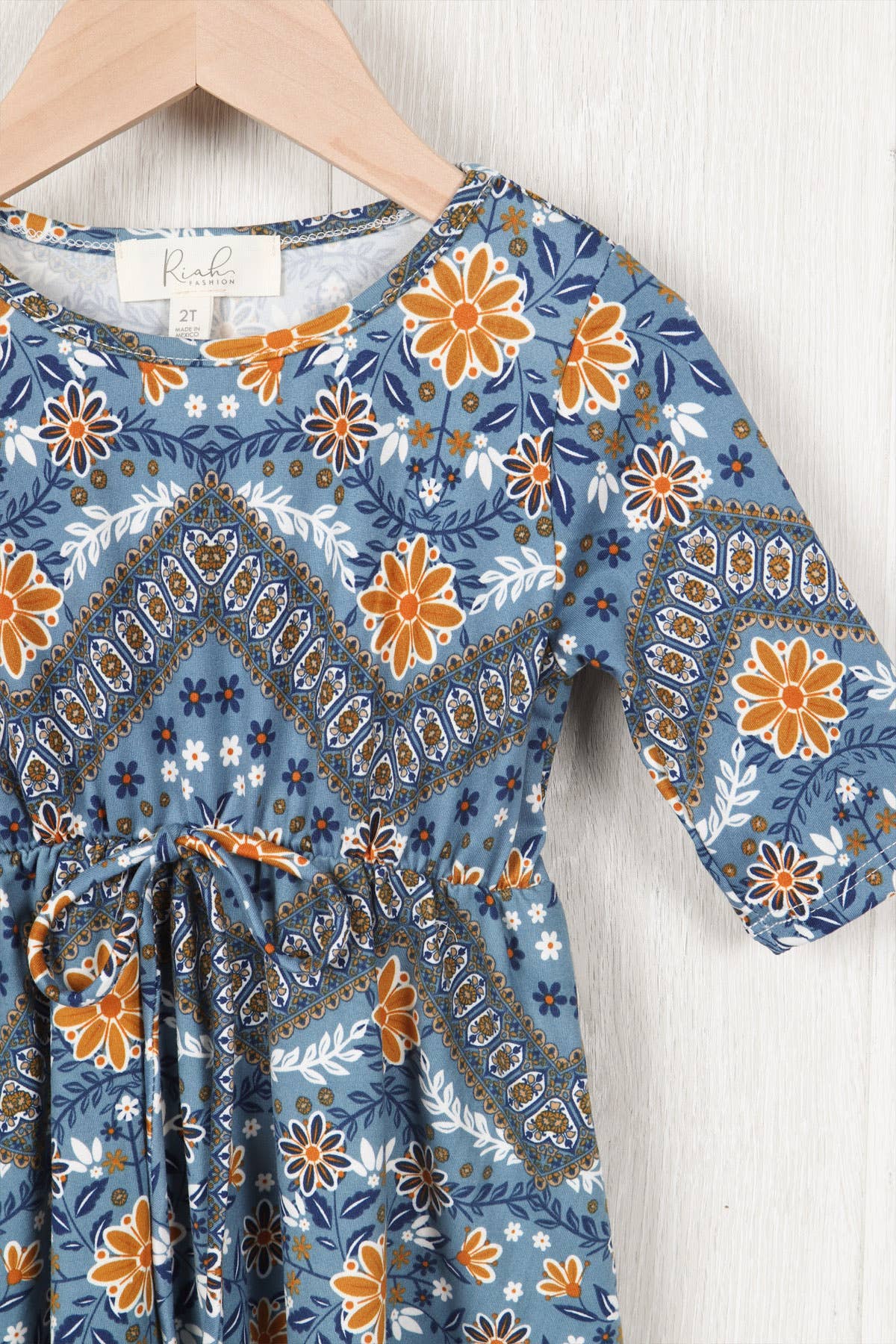 CHAMBRAY GOLD RFKD1003QS-RFL076-KIDS QUARTER SLEEVE FLORAL CINCH WAIST for wholesale on Faire1