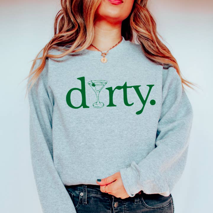 Sweatshirt graphique script cocktail Martini sale preppy pour la vente par Gia Gifts Boutique