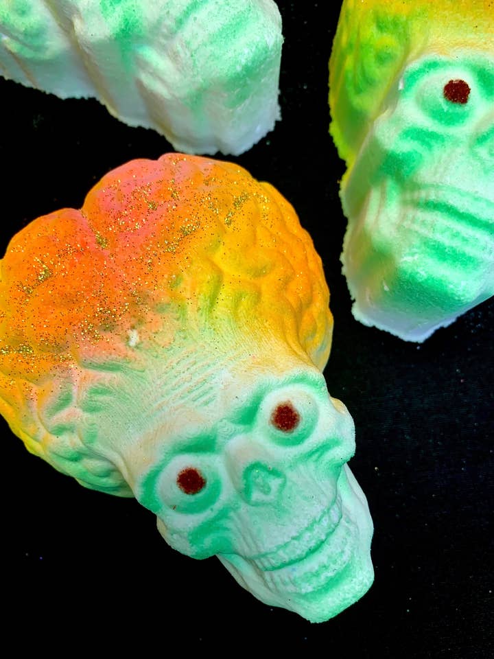 Martian Attack Bath Bomb for wholesale by Man on the Moon Mystics