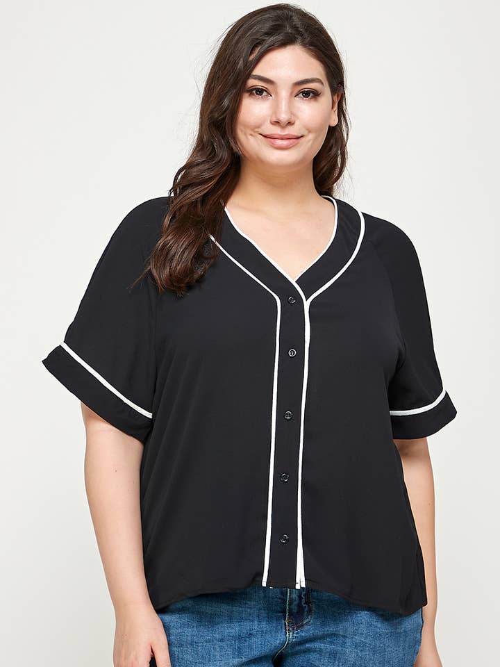 Top de béisbol para novio de talla grande - SS2244P-T para venta al por mayor de Haute Fox Plus Size & Contemporary