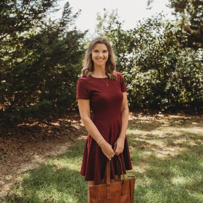 Oak River Company - Wholesale Tote Bag - Women's - Fine Day Leather Tote By Missy Robertson