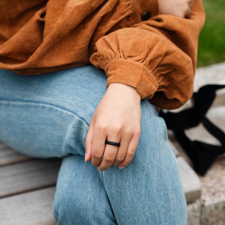 BRACENET - Wholesale Band/Stacked Ring - Ring Black Sea from fishing net3