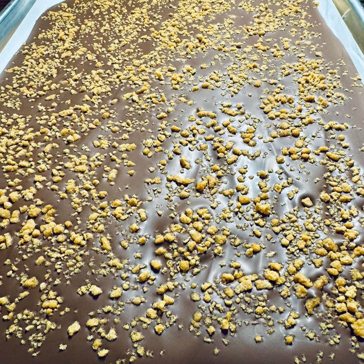 Burke Hollow Chocolate Co. - Wholesale Chocolate Covered Sweets - Purely Maple Bark2