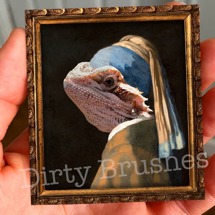 Bearded Dragon pearl frame portrait vinyl sticker tank decor for wholesale by Flying Fawn Studio