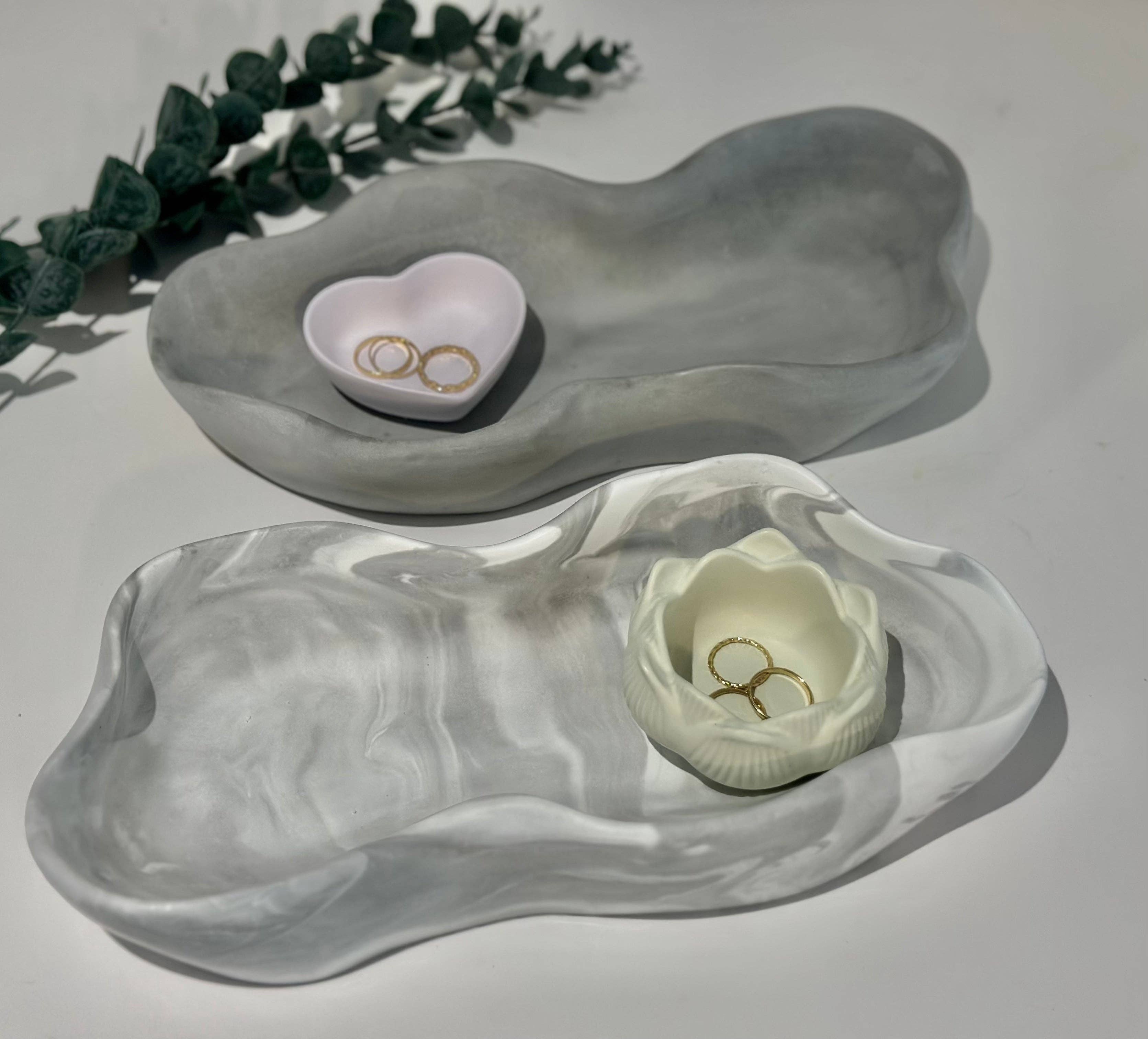 Color and Pour - Wholesale Decorative Tray - THE JAMIE DISH8