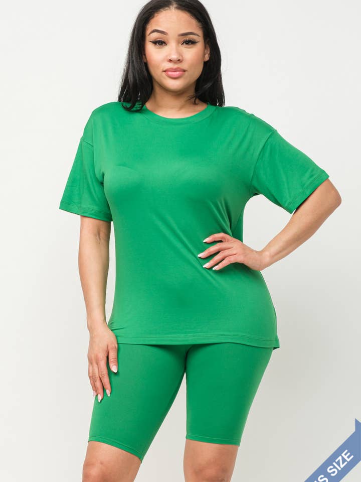 Ensemble de shorts de vélo à col rond brossé et brossé de grande taille pour la vente par Julia by LoveJ