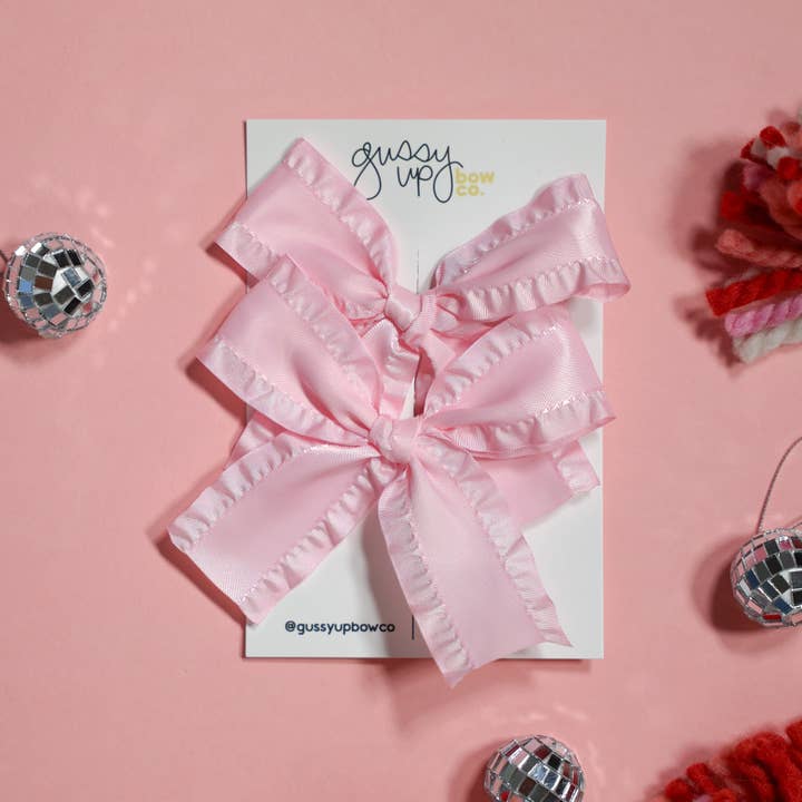 Ruffle Bubblegum | Flätset för wholesale av Gussy Up Bow Co