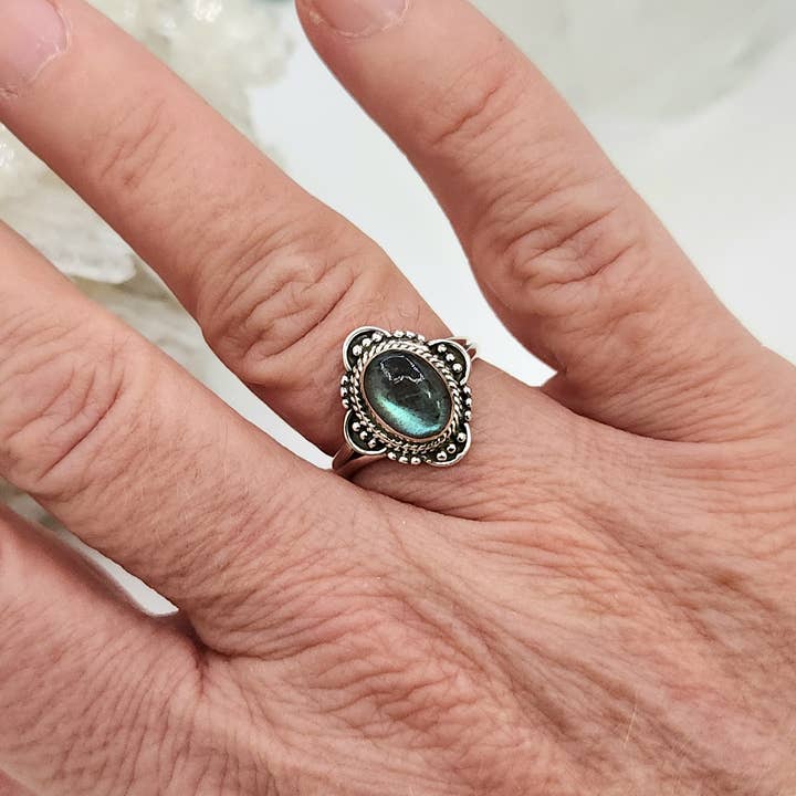 Meraki Gemstones - Venta al por mayor Anillos grandes/de cóctel - Piedra preciosa de labradorita (8 x 10 mm) Plata de ley (925)--Anillo5