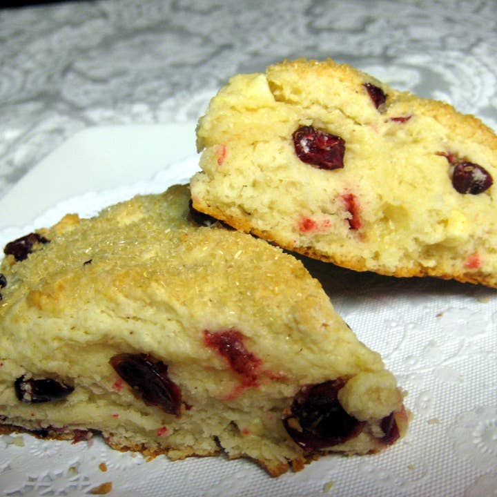 Papa Ray's Marketplace – Großhandel Kuchenbackmischung – Himbeer-Scone-Mix aus weißer Schokolade2